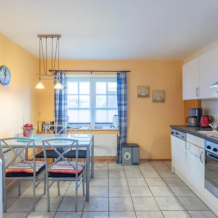 Apartment England 9 *